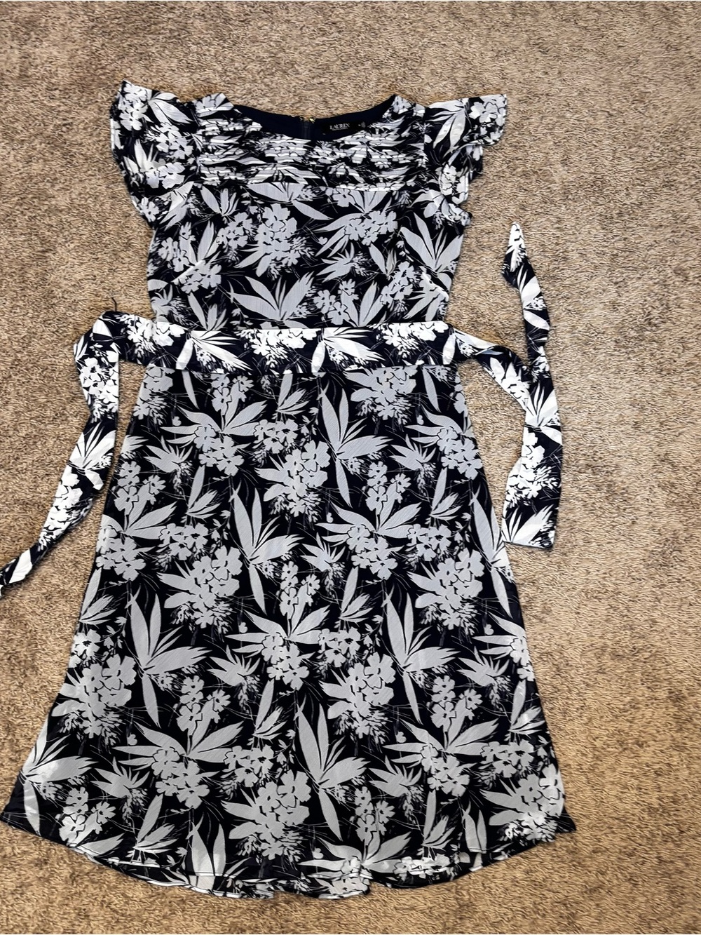 Lauren ralph Lauren midi dress women 16 floral blue EUC feminine cottage core